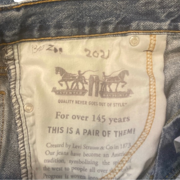 Levi’s.  -6 - Picture 3 of 3